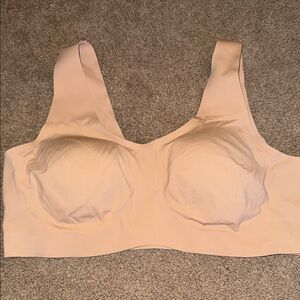 Knix Seamless Light Tan Bra